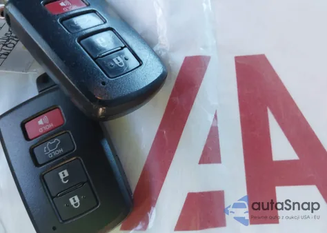 2017 Toyota Highlander Limited из США, поврежденный, VIN 5TDYZRFH5HS195869